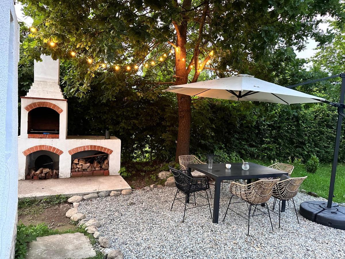 Cuib Din Fagaras Villa Avrig Exterior foto